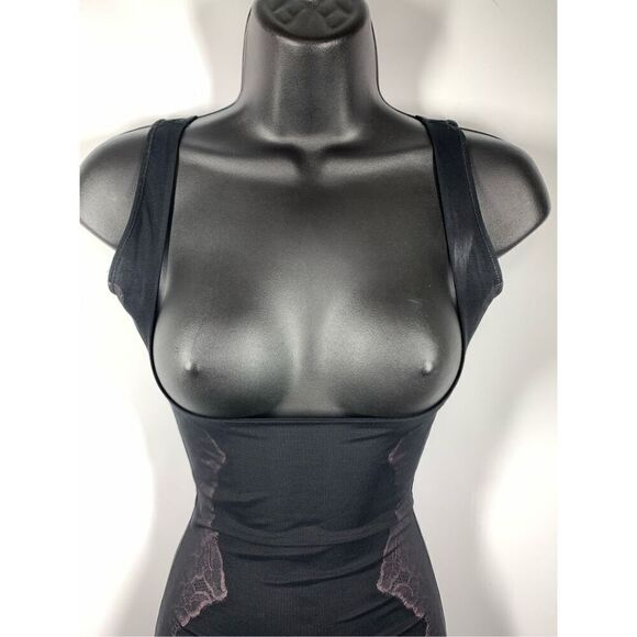 ASSETS by SPANX Women's Remarkable Results All-In-One Body Slimmer size large - Picture 4 of 10